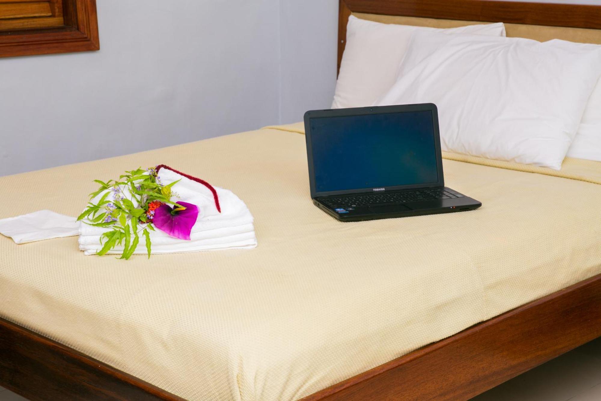 Hideaway Hotel Port Moresby Szoba fotó